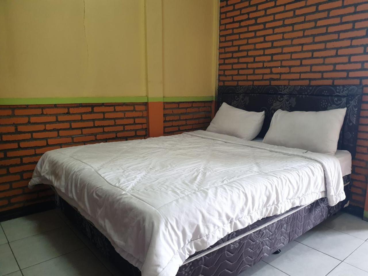 Bromo Holiday Guest House Ngadisari Екстериор снимка
